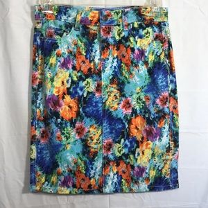 Workshop by Andrea Jovine Watercolor Stretch Skirt
